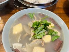 鸭血粉丝汤-金原鸭血粉丝汤·汤包·脆皮烤鸭(南京博物院店)