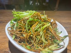 豆腐丝拌黄瓜-平娃三宝烧烤·面食(南小街店)