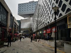 -宝龙城(杭州滨江店)