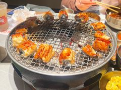 -草家酱蟹炭火烤肉店(珲春南路一店)