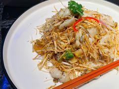 -荣誉海鲜酒楼(海湾店)
