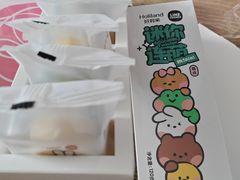 -好利来(上海长宁龙之梦店)
