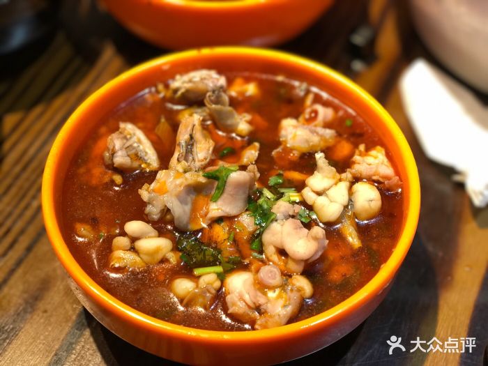 辣三多宽窄巷子串串香冒牛蛙图片 - 第2张