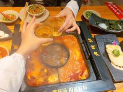 -老牌坊云南鱼豆花火锅(爱建店)