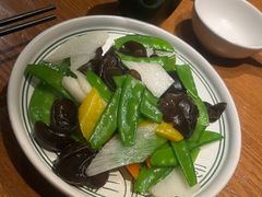 -云海肴·汽锅鸡·云南代表菜(天山百盛优客店)