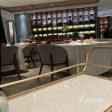 去鱼头泡饼家吃烤鸭[调皮]
