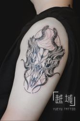 -越域刺青