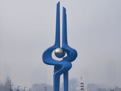 -泉城广场