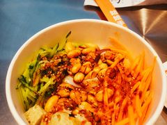 -姑娘手肉夹馍·凉皮·粉面(三盛广场店)