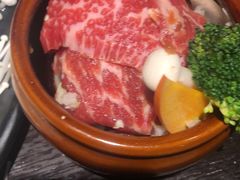 -山川小町·极番烧肉(新地假日广场店)