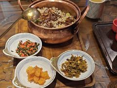 -桥边小楼·手工云南菜·古城观景小楼
