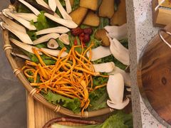 -阿婆情腊排骨火锅(金虹路店)