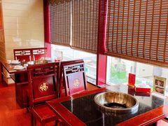 -老来福·非遗酸汤兔(凯旋路店)