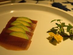 牛油果山楂糕-桂满陇天书(南京德基旗舰店)