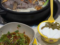 -九寨沟特色牦牛肉汤锅