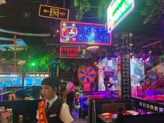 -路边边.炒菜烧烤.音乐餐厅(良乡长虹店)