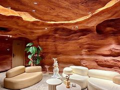 -幸栖洞穴设计酒店(成都春熙路店)