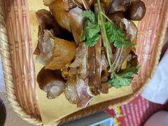 -东口码头·烧鸽子·鱼头泡饼·地方菜(金鹰悦城店)