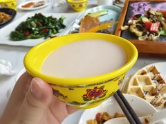 -黑青稞庄园·新式藏餐·牦牛肉汤锅(新都桥店)