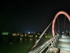 -南京眼步行桥