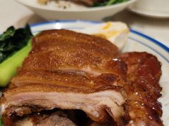 -香港新发烧腊茶餐厅(水围店)
