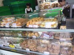 面包甜点陈列柜-闻酥园(大慈寺店)