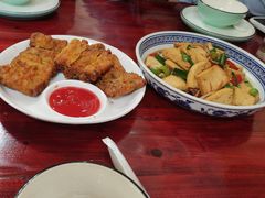 -芦茨金富饭庄·25年老字号·专做稻草鸡