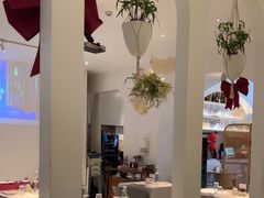 -春树下·树屋花房西餐厅(罍街AS1980店)