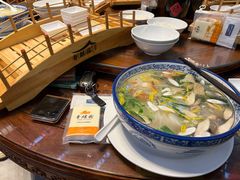 -香麒园·过桥米线·南湖雅宴