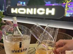 -MONICH牛排融合餐厅(和义大道购物中心店)