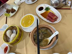 -吉莲利苑海鲜酒家(珠海拱北29年老字号店)