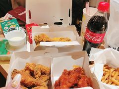 -BHC炸鸡(明洞总店)