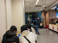 -麦当劳(轻轨曹杨路店)