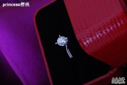 -威德钻石-克拉钻大本营(南京东路店)