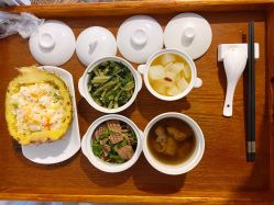 -杰爱月子护理中心