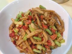 酸萝卜牛肚丝-笨罗卜浏阳菜馆(龙华鹏润达店)