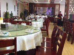大堂-源东食府(鹿海园小区店)