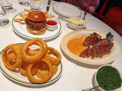 -Wolfgang’s Steakhouse 沃夫冈牛排馆(上海白玉兰广场店)