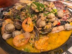 -鸣记脆皮烤鱼·海鲜烤鱼(三八广场店)
