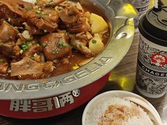 -胖哥俩肉蟹煲(湖滨银泰in77店)