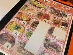 -拉面莊夢語＆中华料理八椿