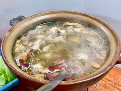 -威邵鸡煲(西华路总店)