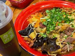 -文立新·秤盘麻辣烫(天通苑店)