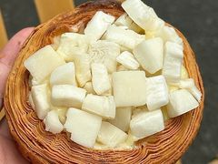 -天井·丑面包搭咖啡