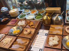 -银米·云南传统过桥米线(双廊黑金冠店)