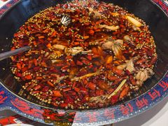 -何师傅美蛙鱼头(汉街店)