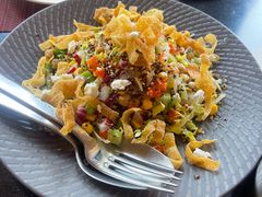 -WOLFGANG PUCK KITCHEN & BAR(迪士尼小镇店)