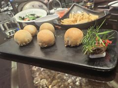 -大理实力希尔顿酒店御璽中餐厅YUXI – CHINESE RESTAURANT