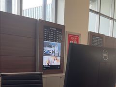 -奔驰北京极光星徽(四元桥店)