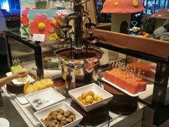 -飨食汇全日制餐厅·昆山皇冠假日酒店(九方店)